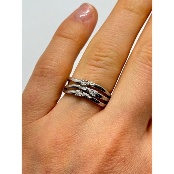 925 STERLING SILVER CZ RING SIZE 6 - Picture 1 of 8